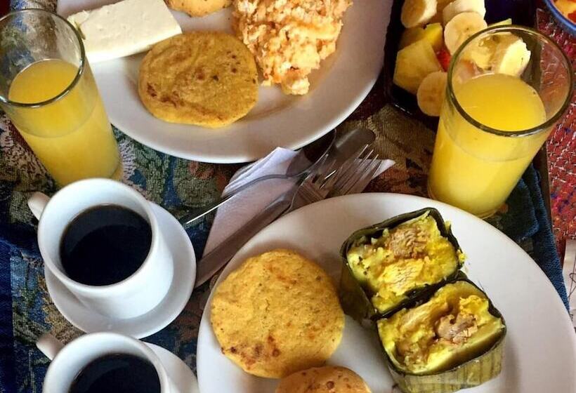 호텔 La Serrana Hostal Spa