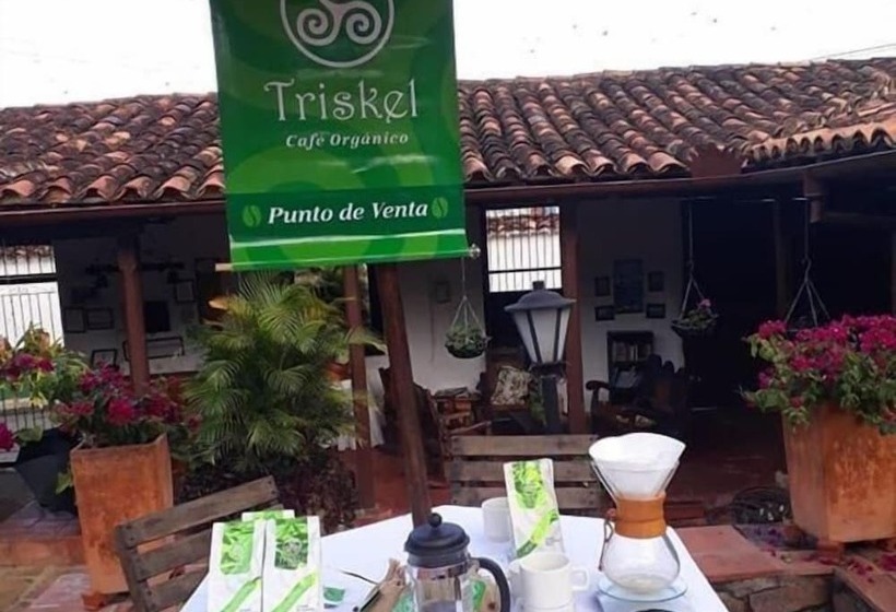 호텔 La Serrana Hostal Spa