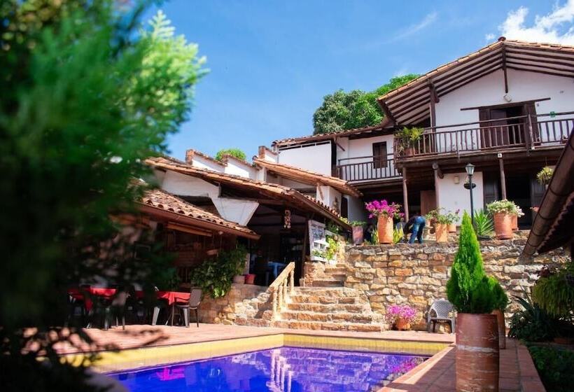 호텔 La Serrana Hostal Spa