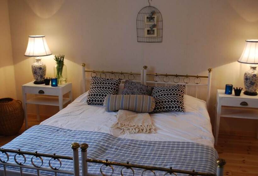 בית מלון כפרי Löydön Kartano