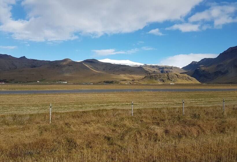 هتل ásólfsskáli Cottage