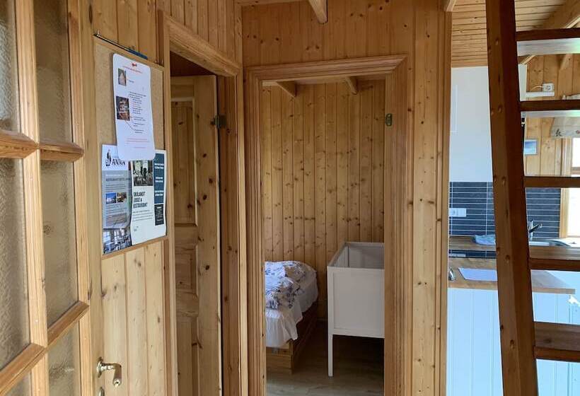 هتل ásólfsskáli Cottage