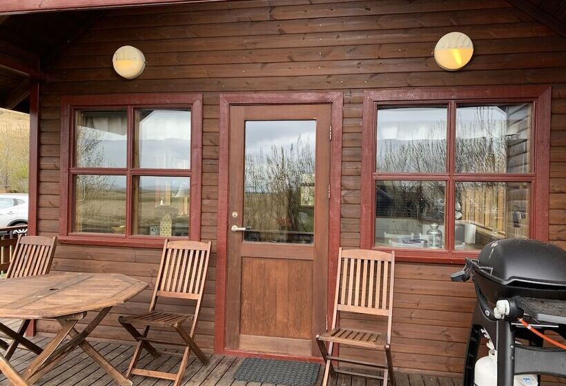 هتل ásólfsskáli Cottage