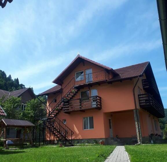 بنسيون Casa Keea