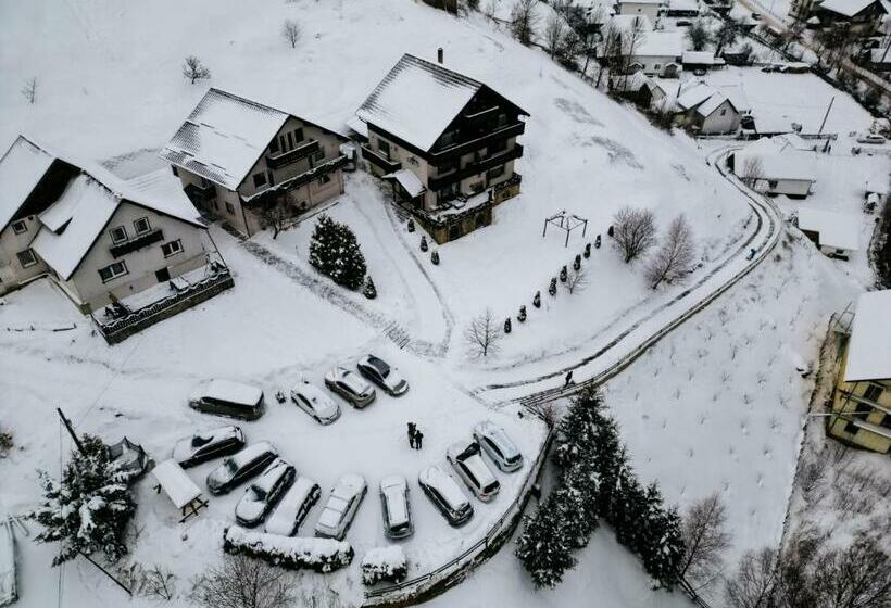 פנסיון Casa Victoria