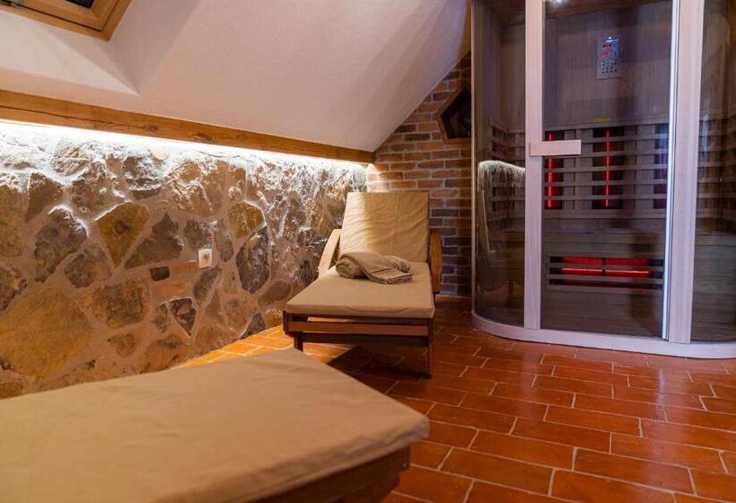 پانسیون Guesthouse Močivnik