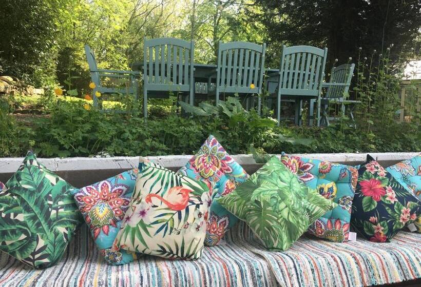 Пансион Hadrian S Barn