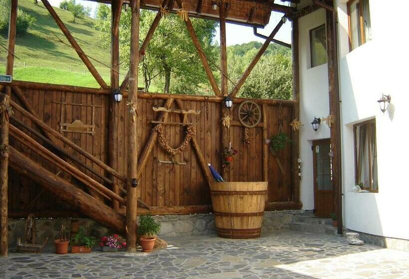 פנסיון Hanul Cu Noroc