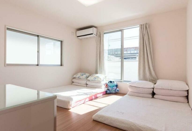 פנסיון Hinode House