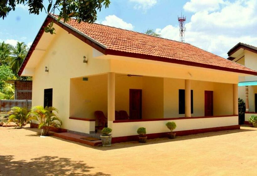 بنسيون Yaswi Guest House