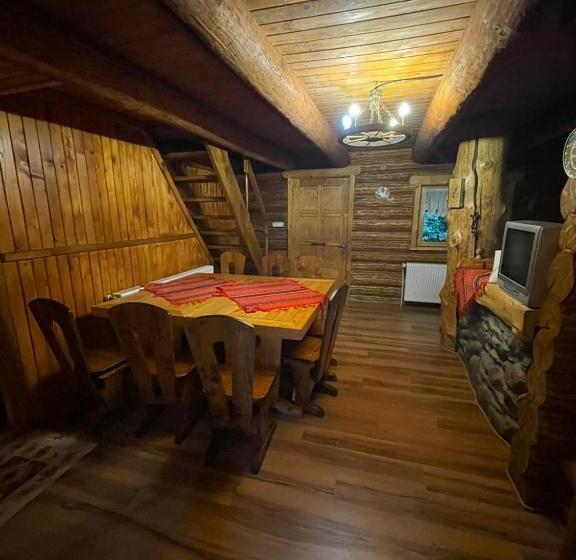 Pensiunea Moeciu Casa Wiarusti