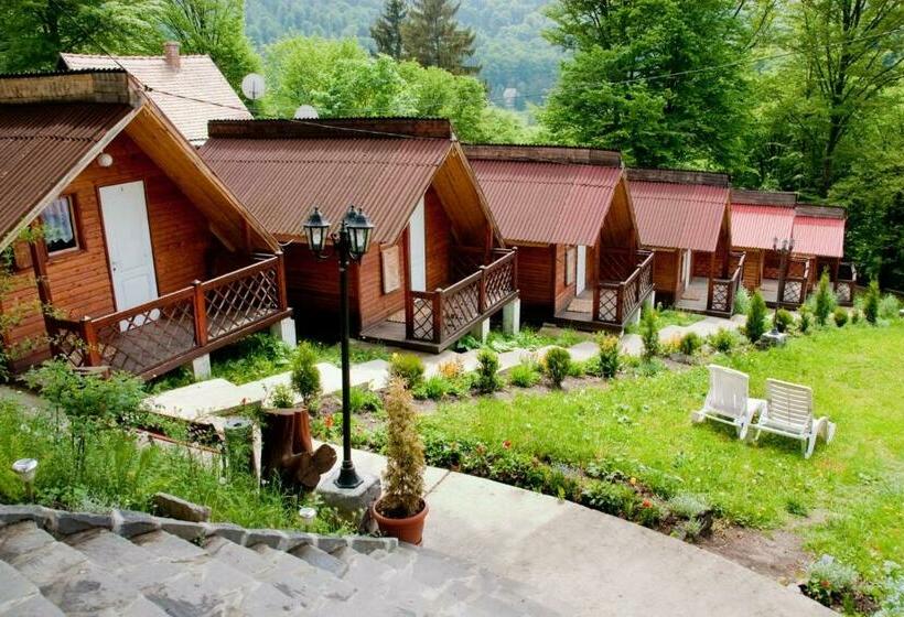 استراحتگاه Perla Bálványos Gyöngye