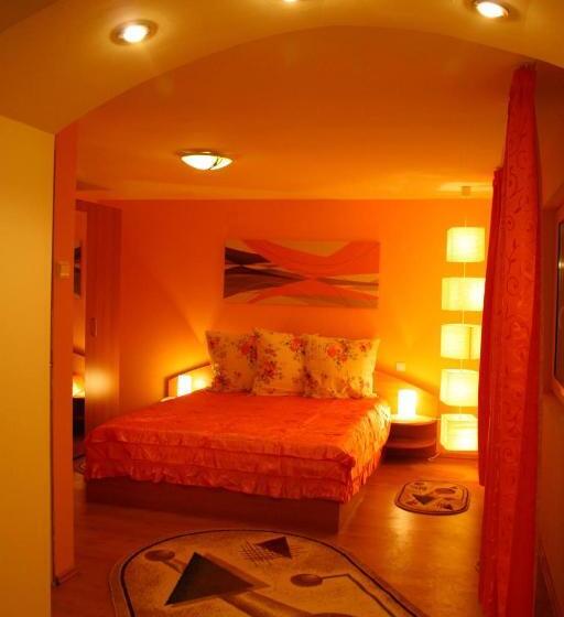 リゾートホテル Perla Bálványos Gyöngye