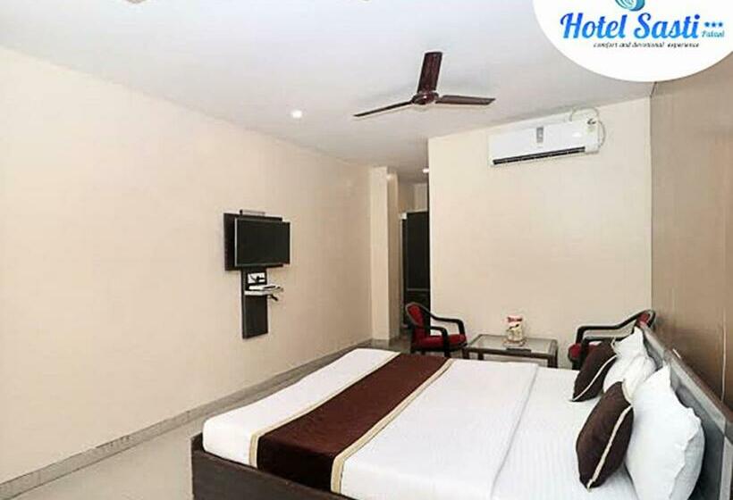 Sasti Hotel Palani