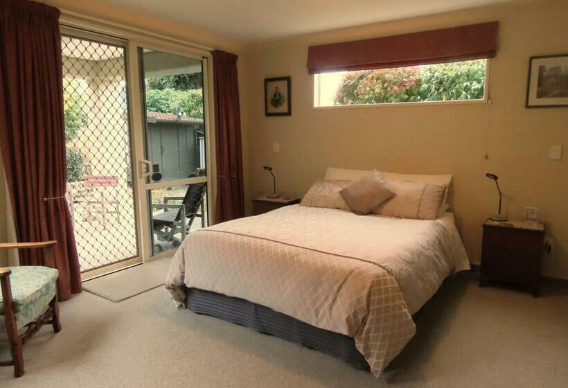 Sea Haven Homestay B&b