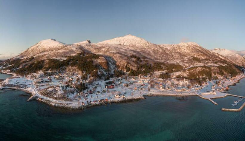 فندق Skagi Bed & Lodge