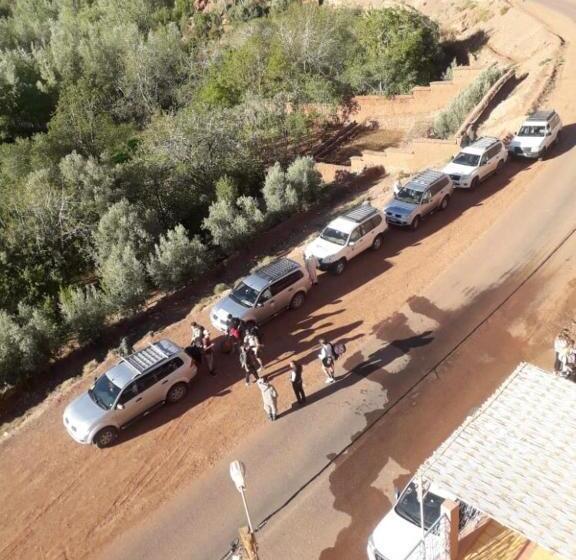 旅馆 Auberge Restaurant Zahra