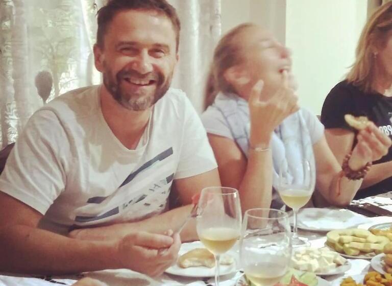 הוסטל Dimis Ferdobi