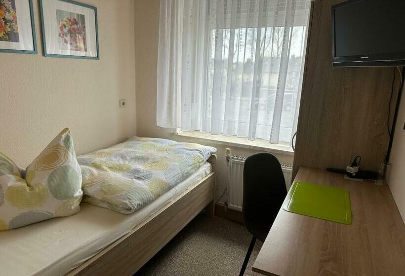 ユースホステル Gasthof „zum Schwan“