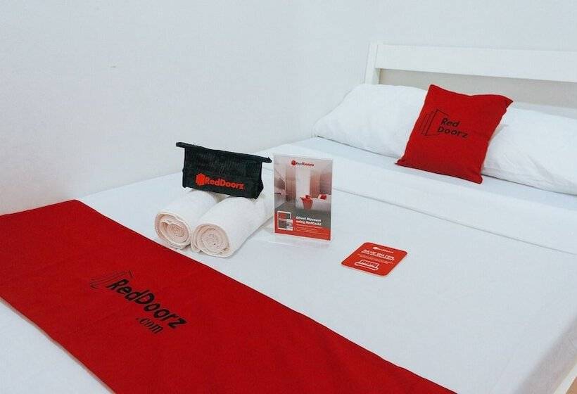 호스텔 Reddoorz Plus Near Talisay Town Center