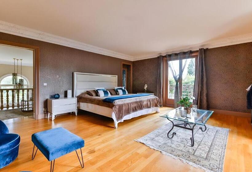 민박 Chateau De La Feuilleraie