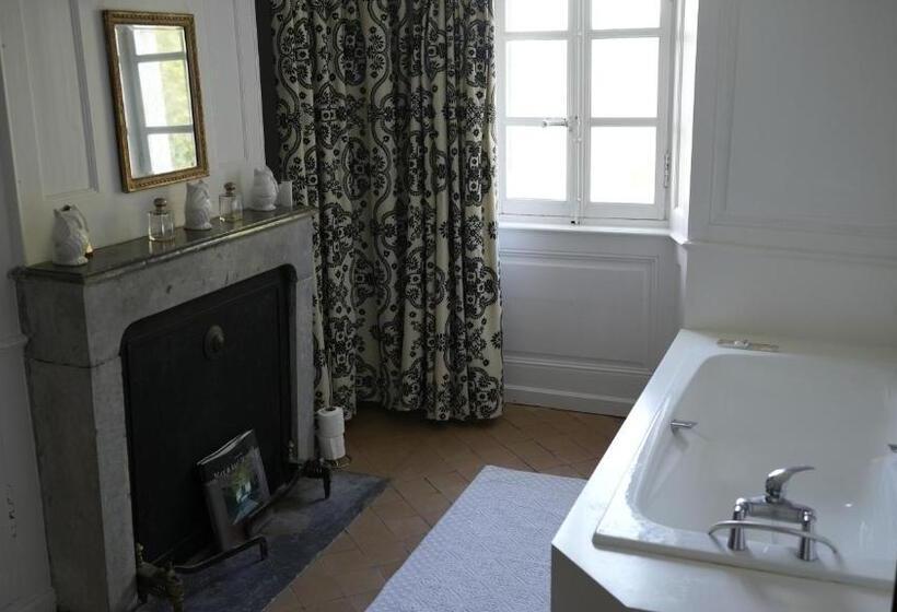 Bed and Breakfast Chateau Montalembert Maîche