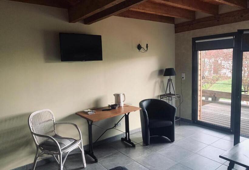 ベッドアンドブレックファースト La Grange De L’ouche