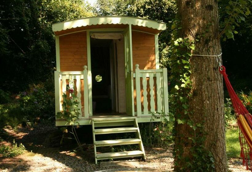 مبيت وإفطار Le Lavoir De Julia