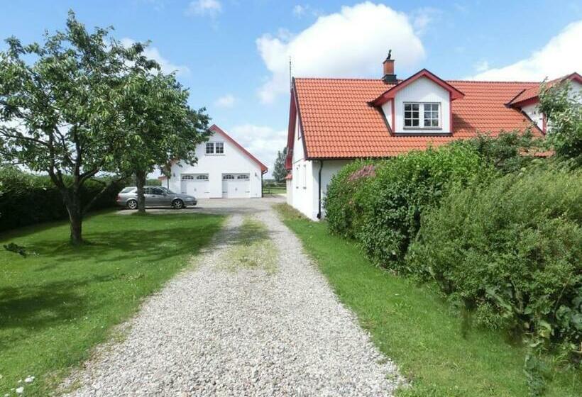 Bed and Breakfast Mariannelund Bed&beer