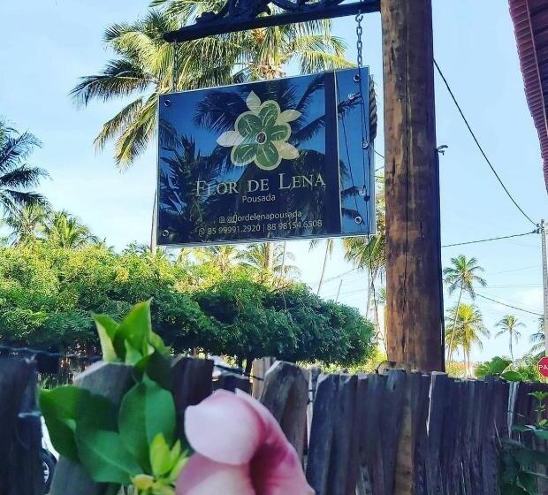 تختخواب و صبحانه Pousada Flor De Lena  Suíte Lírio  Icaraizinho