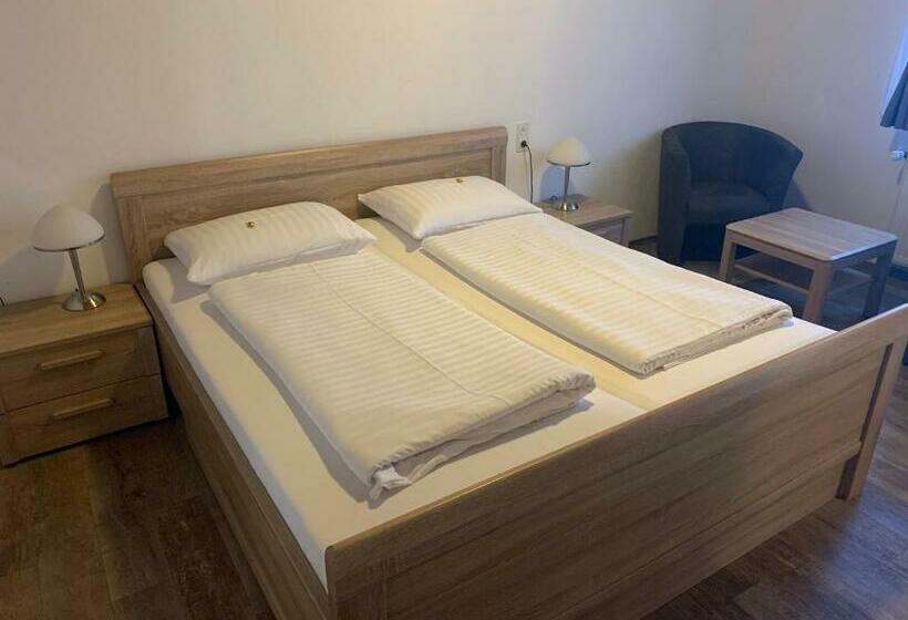 호텔 Brauhaus Zur Krone