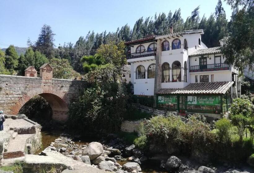 ホテル Calicanto Real Cafe Museo