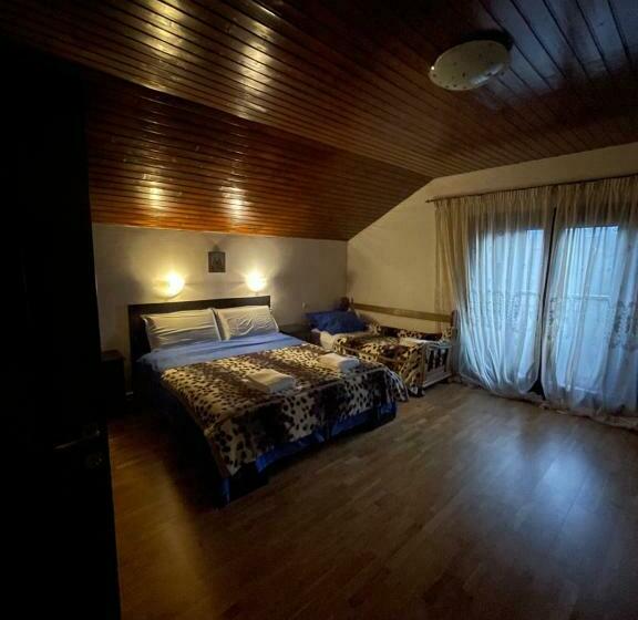 فندق Casuta Magica