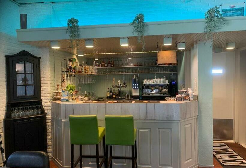 בית מלון כפרי Hcr De Schelphoek