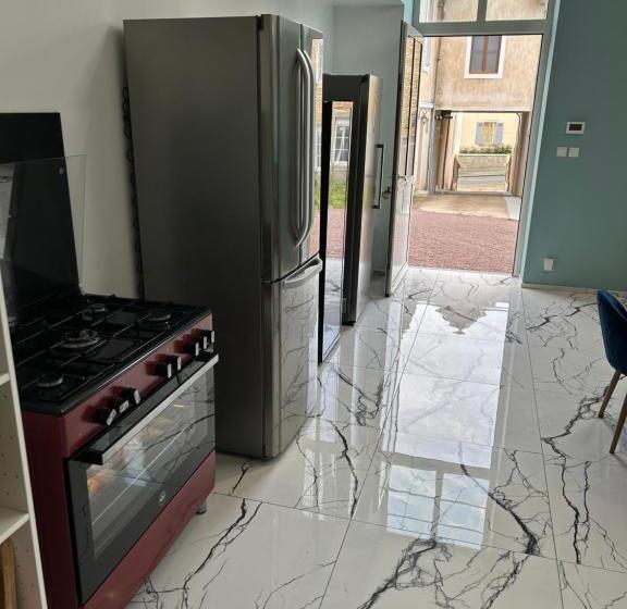 호텔 Hôtel Déco Lia Soirée étape