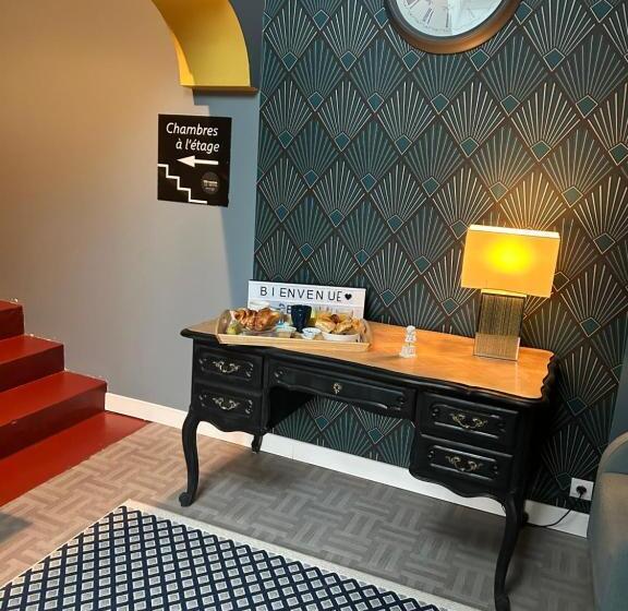 בית מלון כפרי Hôtel Déco Lia Soirée étape