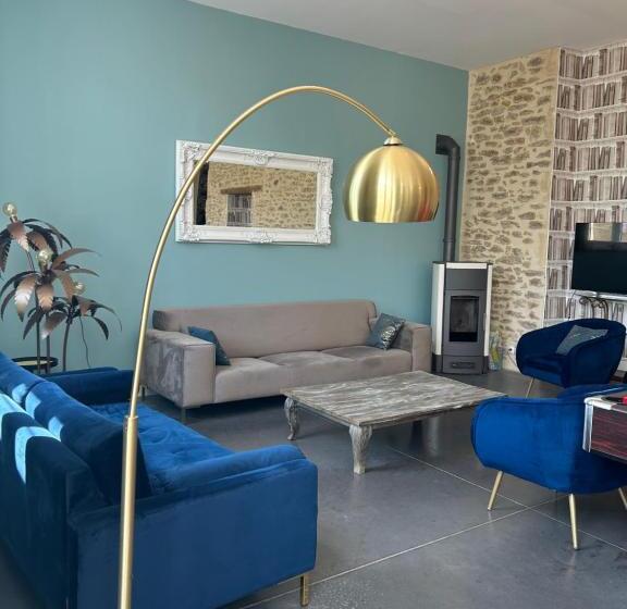 בית מלון כפרי Hôtel Déco Lia Soirée étape