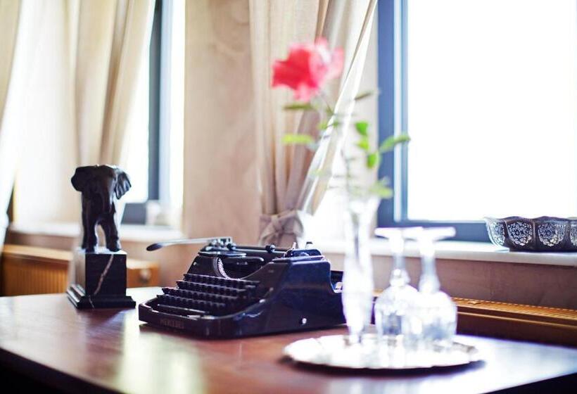 هتل Marani Elizbar1918