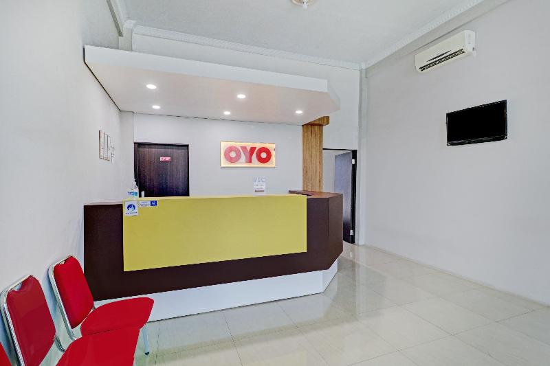 ホテル Oyo 90570 Heboh Guest House Syariah