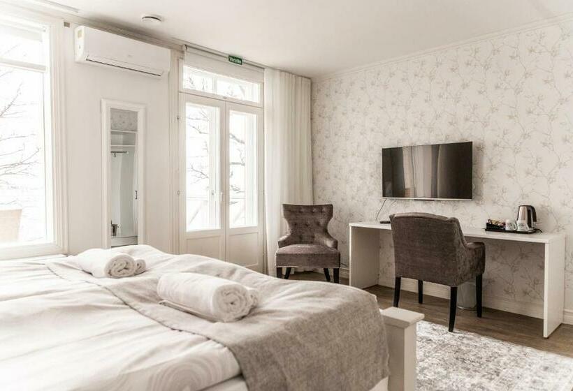 Hotel Radalla Resort