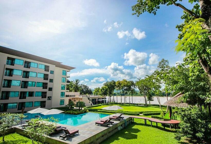 Отель River Tree Resort