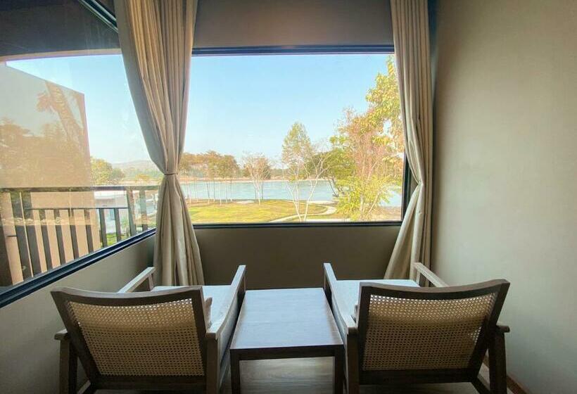 Отель River Tree Resort