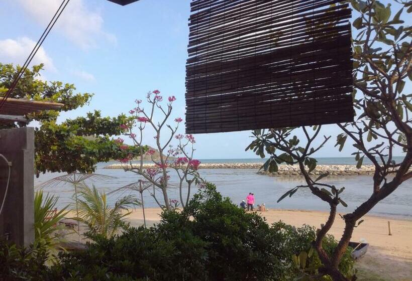 בית מלון כפרי Sea Sand House Resort