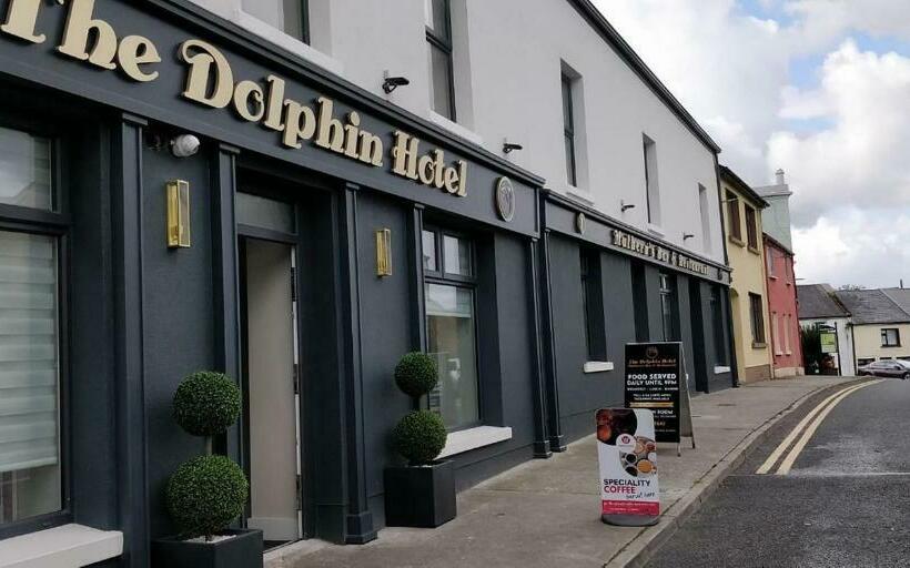 Отель The Dolphin