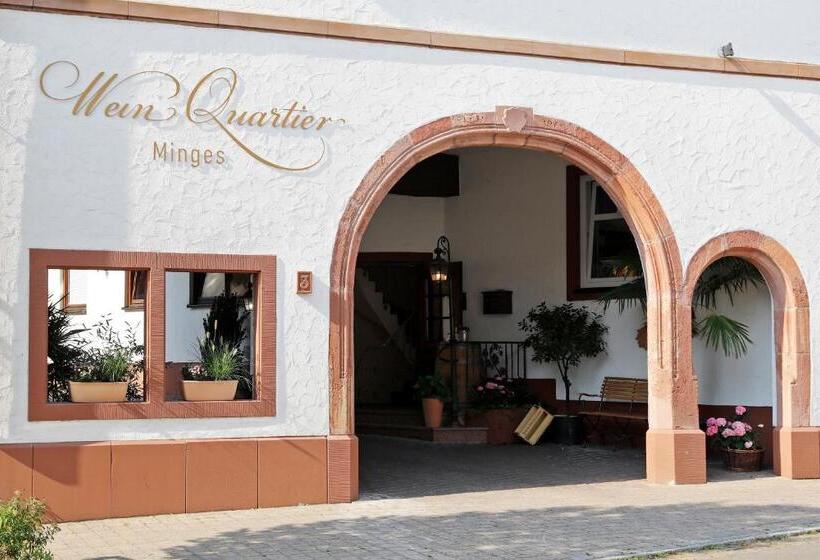 בית מלון כפרי Weinquartier Minges