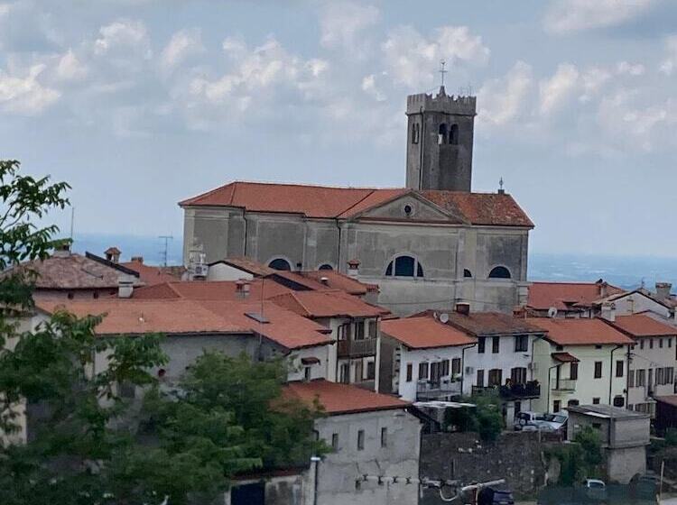 پانسیون Aldilà Art Rooms, Apartment And Vacation House