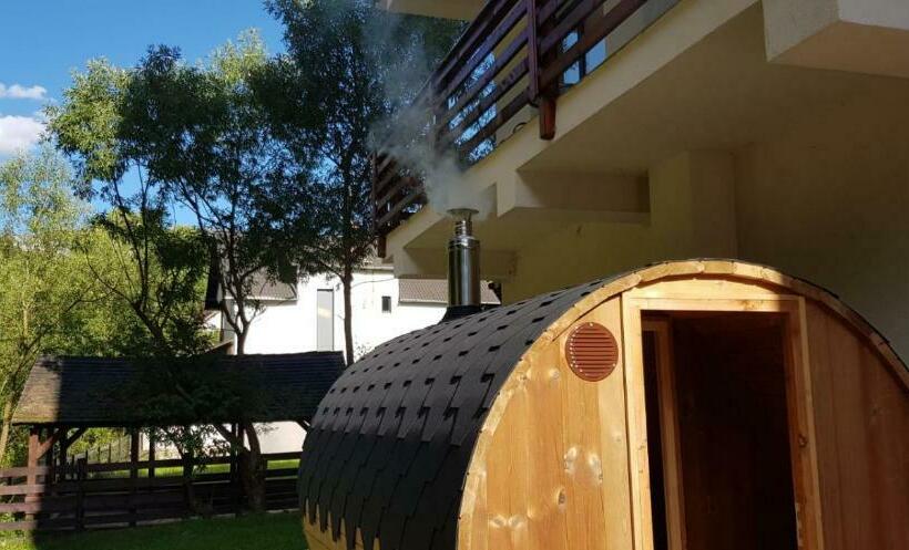 بنسيون Alegria Moieciu De Sus