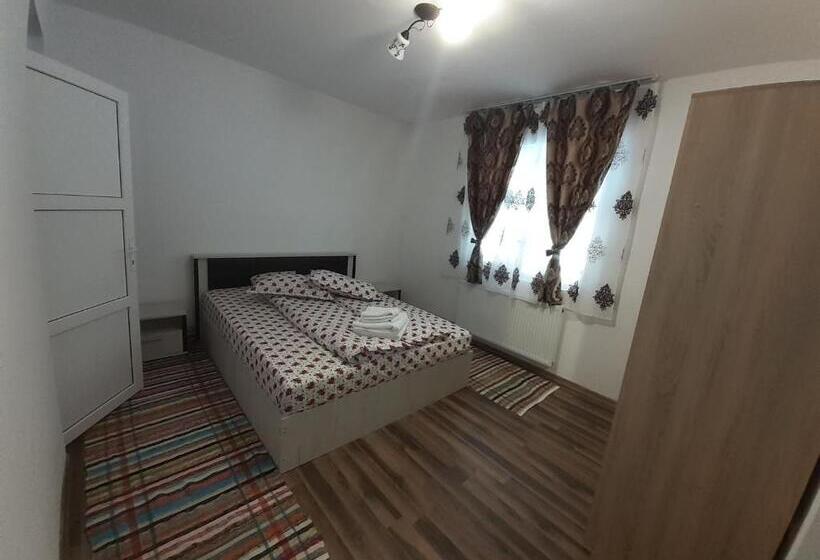 Пансион Cabana Colț De Rai