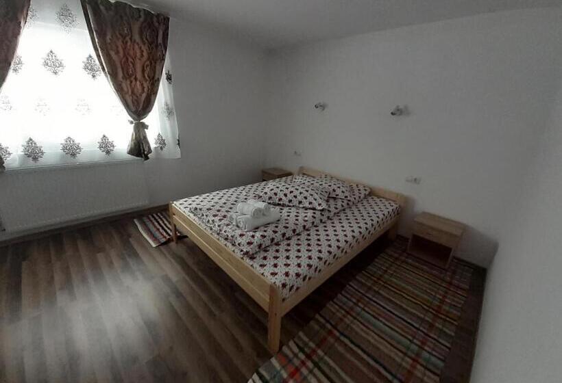 Пансион Cabana Colț De Rai