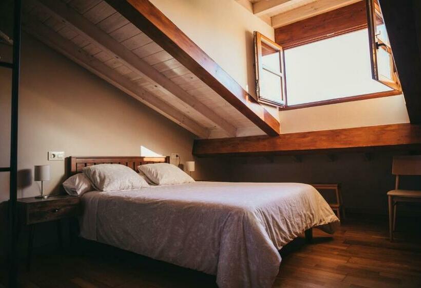 بنسيون Casa Rosales